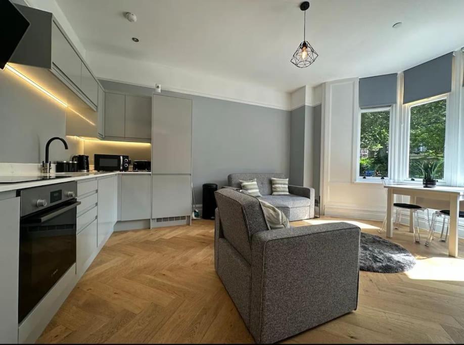 Superior Stay, Sophia Gardens, City Centre And Stadium Sleeps 4 كارديف المظهر الخارجي الصورة